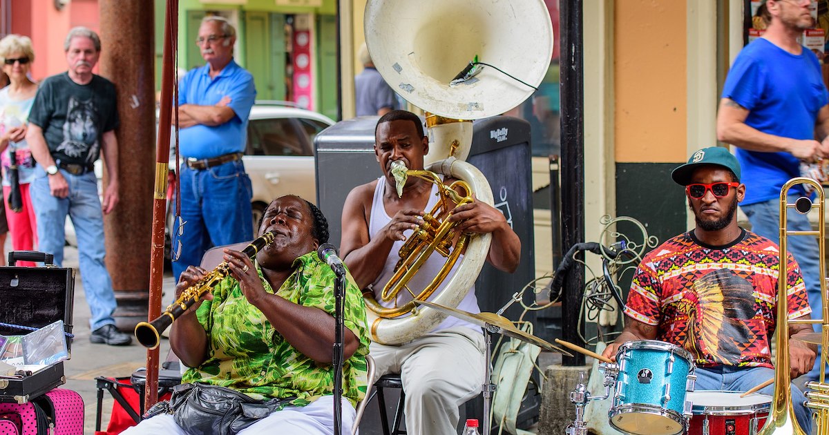 New Orleans Musician Performs Incredible Jazz Solo To ‘House