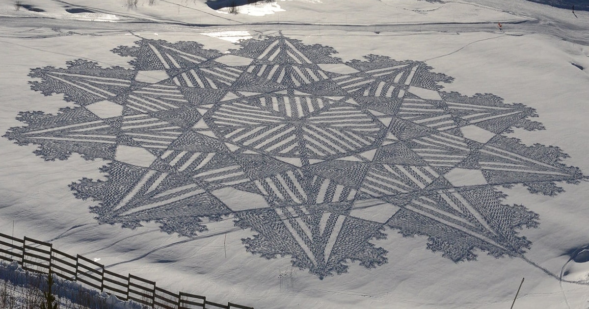 Former Map Maker Walks for Hours in Snow To Create Giant Geometric ...