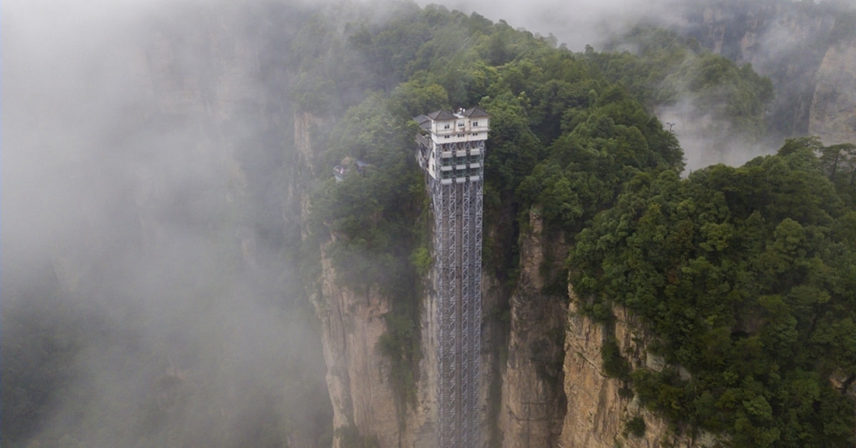 World’s Tallest Outdoor Elevator Soars 1,000 Feet High Along Sandstone